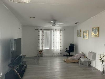 Photo 3 of 20 of home located at 2346 Druid Rd #1104 Clearwater, FL 33764
