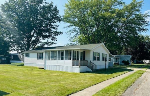 2000 Fall Creek Mobile Home