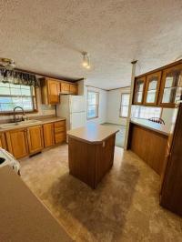 2000 Fall Creek Mobile Home