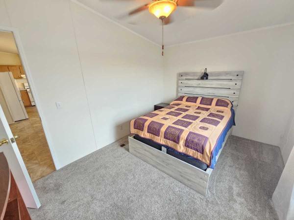 1999 Fleetwood Manufactured Home