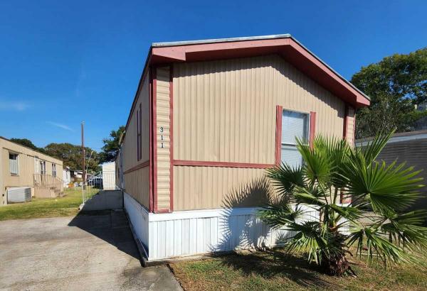 2016 Mobile Home For Rent