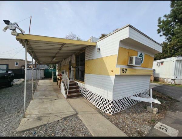 1960 MONTCLAIR Mobile Home