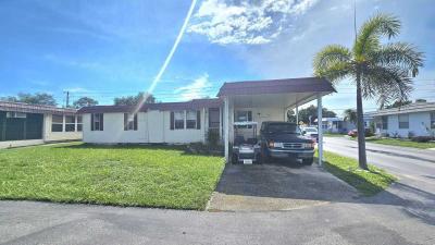 Photo 2 of 4 of home located at 7100 Ulmerton Rd. Largo, FL 33771