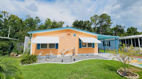 Photo 1 of 2 of home located at 8867 W Forest View Drive Homosassa, FL 34448