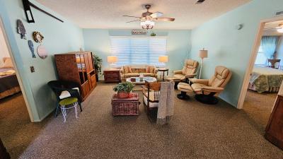 Photo 5 of 22 of home located at 8867 W Forest View Drive Homosassa, FL 34448