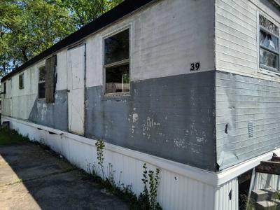 Mobile Home at 4923 Rockville Road - Unit 39 Indianapolis, IN 46224