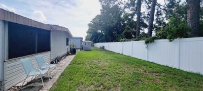 Photo 5 of 22 of home located at 7100 Ulmerton Rd. Largo, FL 33771