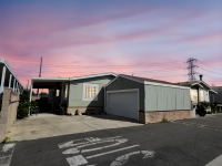 1999 Goldenwest GARAGE & 5 Car Parking  Mobile Home