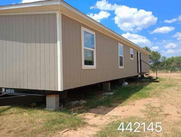 Photo 1 of 2 of home located at Oak Creek Home Center 20305 Interstate 35 S Lytle, TX 78052