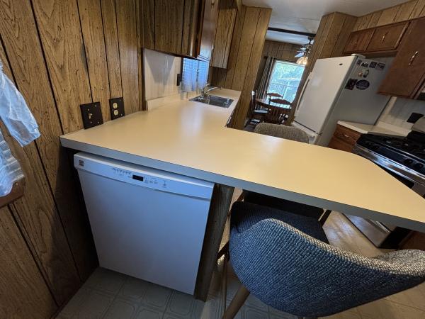 1975 Hillcrest 3GK2B Mobile Home