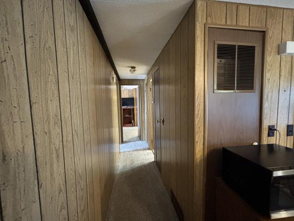 1975 Hillcrest 3GK2B Mobile Home