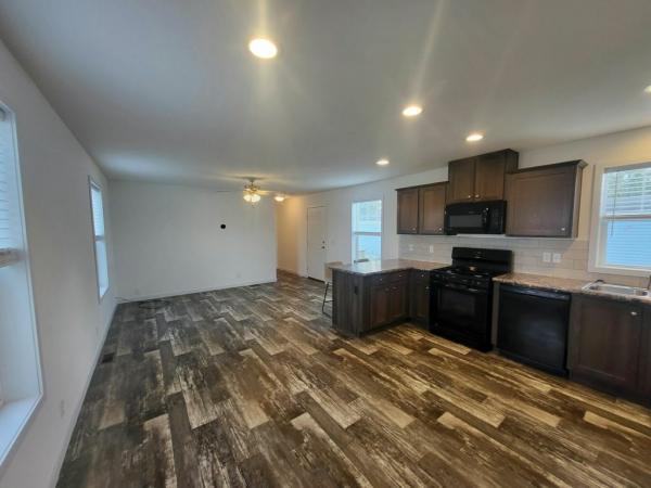 2021 Clayton - Middlebury Residence SW 6616-SW005 Mobile Home