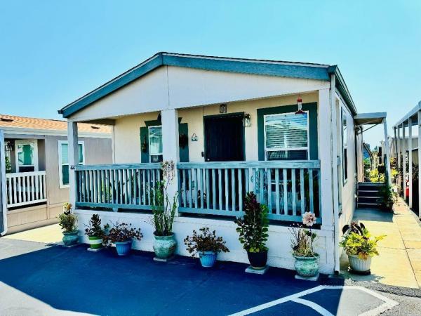 2015 CMH Manufacturing West Mobile Home