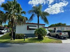 Photo 2 of 22 of home located at 824 Par Drive Pompano Beach, FL 33069