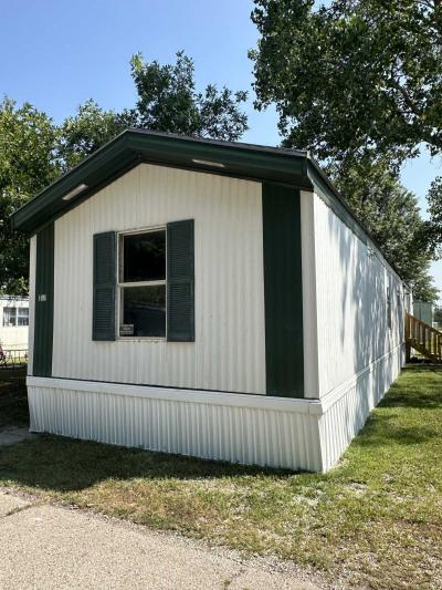 Mobile Home at 930 Graphic Arts Rd, Lot 57 Emporia, KS 66801