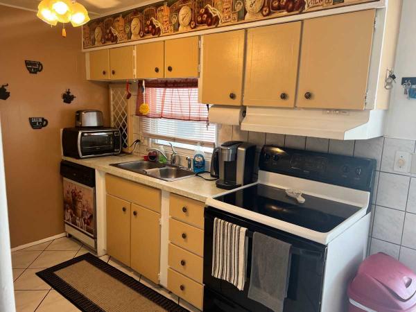 1972 CHLN Mobile Home