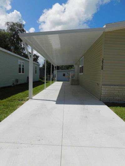 Photo 2 of 26 of home located at 38108 Vinson Ave. Zephyrhills, FL 33542