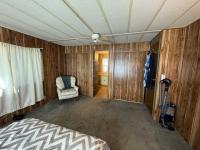 1977 Hillcrest Mobile Home