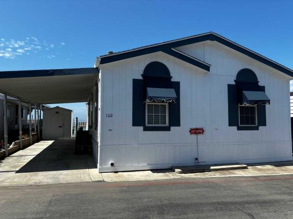 1995 Fleetwood Sunpointe Manufactured Home