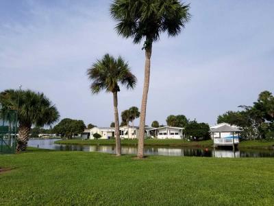 Photo 30 of 9 of home located at 8775 20th St Lot 235 Vero Beach, FL 32966