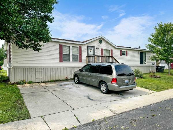 2000 Four Seasons Mobile Home For Sale