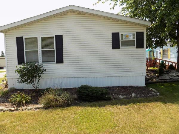 1993 Carrollton Manufactured Home