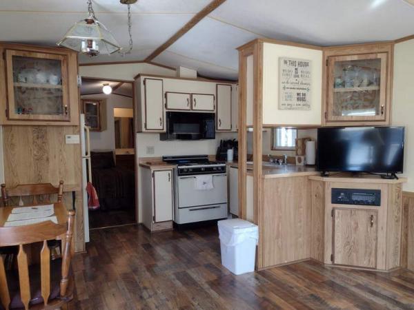 1987 Redman Manufactured Home