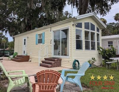 Mobile Home at 389 Cardinal Ln Flagler Beach, FL 32136