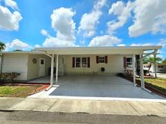 Photo 4 of 22 of home located at 9925 Ulmerton Rd., #285 Largo, FL 33771