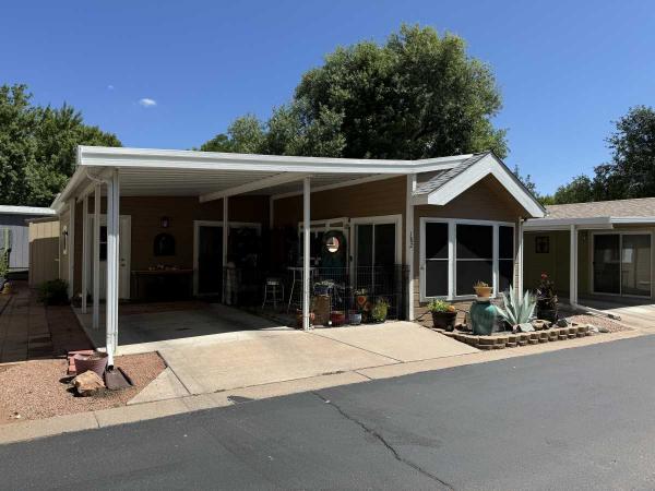 2000 Chariot Eagle  Manufactured Home