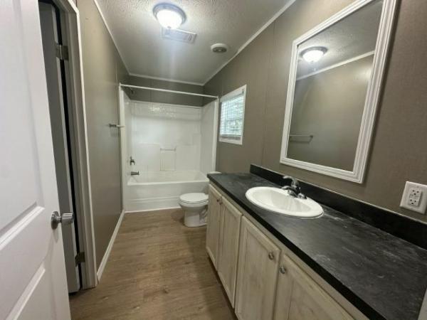 2019 CLAYTON 30INX28403AH19 Manufactured Home