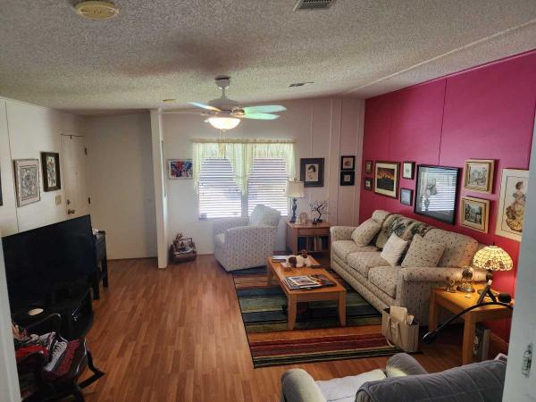 1990 Palm 2BD/2BA Manufactured Home