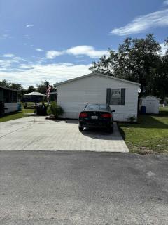 Photo 4 of 46 of home located at 6555 Old Lake Wilson Rd Lot#11 Davenport, FL 33896