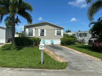 Mobile Home at 5842 Shawnee Drive Lake Worth, FL 33463