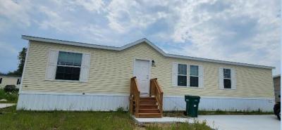 Mobile Home at 9436 Crystal Tarn Fenton, MI 48430