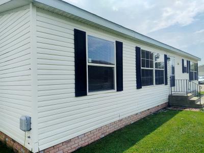 Mobile Home at 1192 Briar Downs Burton, MI 48529