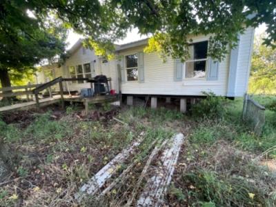 Mobile Home at 9481 E State Highway 3 Idabel, OK 74745