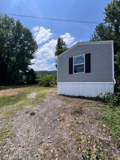 Mobile Home at 5323 Starling Dr Lot B Charleston, WV 25306