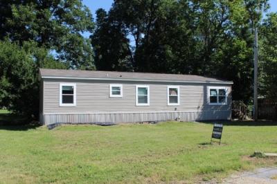 Mobile Home at 410 2nd St Hornersville, MO 63855