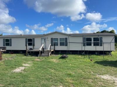 Mobile Home at 1120 W Cedar St Rockport, TX 78382