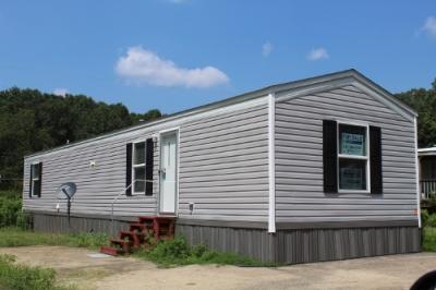 Mobile Home at 5503 Glade Rd Lot 7 Anniston, AL 36206