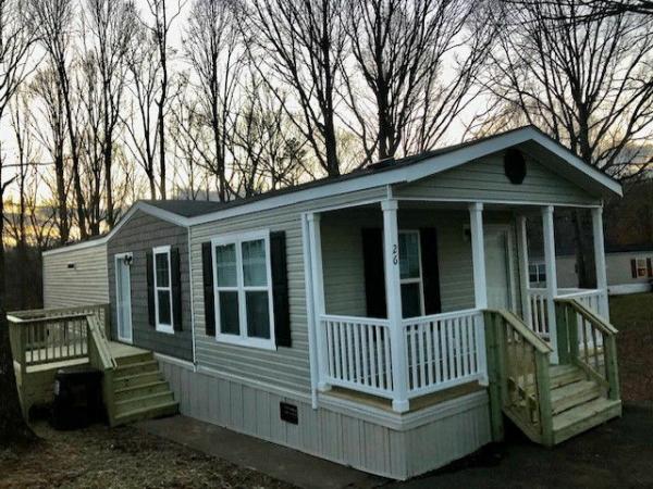 2021 Clayton Homes Inc Community Series Mobile Home