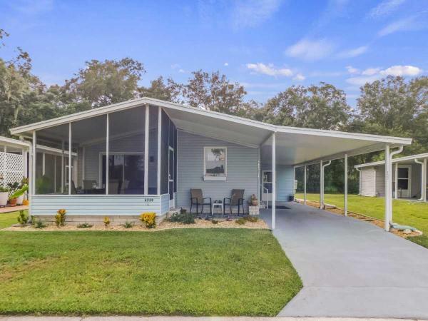 1990 Fleetwood Glenbrook Manufactured Home