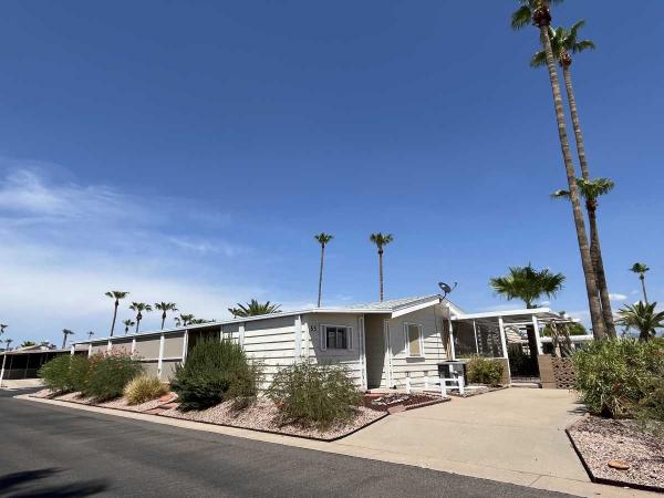 1983 Kaufman and Broad Homes Country Squire Manufactured Home