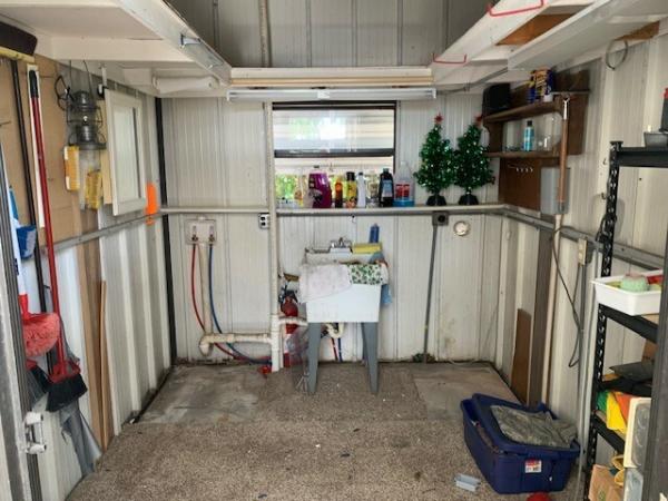 1988 FLEETWOOD BARRINGTON 3322K Mobile Home