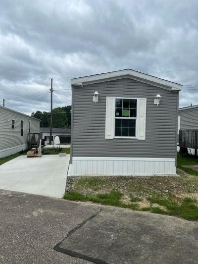 Mobile Home at 100 Keenan Rd. #C18 Peninsula, OH 44264