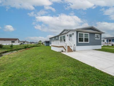 Mobile Home at 27484 Oregon Road Lot 139 Perrysburg, OH 43551