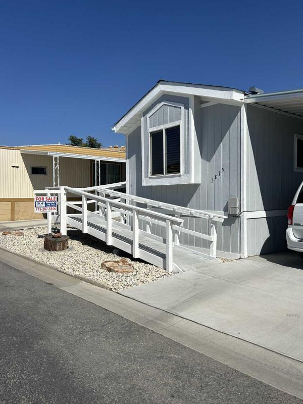 1986 Golden West Manufactured Home