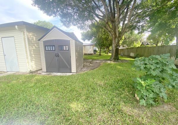 1990 Fleetwood Manufactured Home