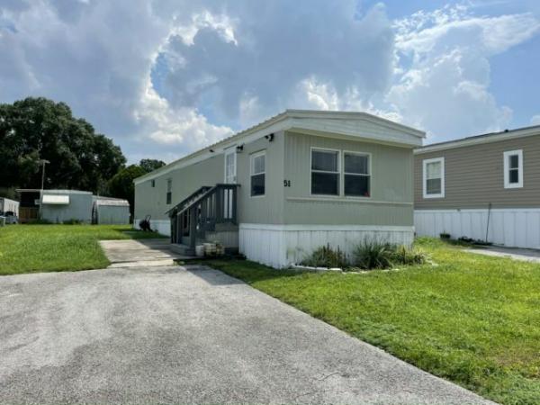 1973 NEWM Manufactured Home